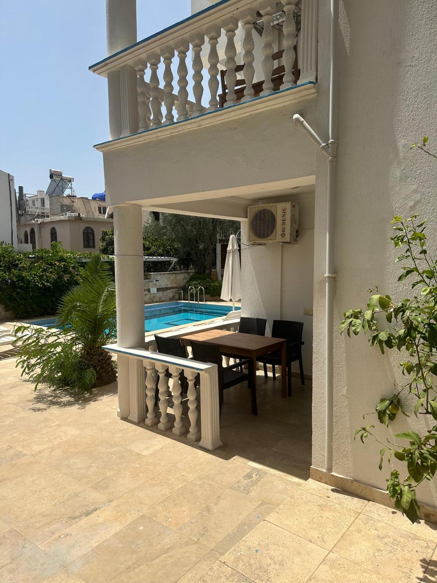 Kelebek Apartments Kalkan Esterno foto