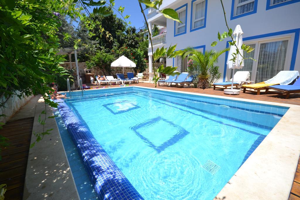 Kelebek Apartments Kalkan Esterno foto